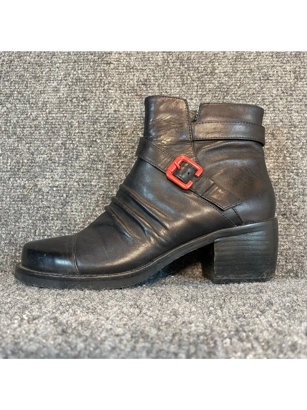 Antelope Womens EU 37 US 7 Black Leather Rouched Ankle Booties Boots Red Buckle